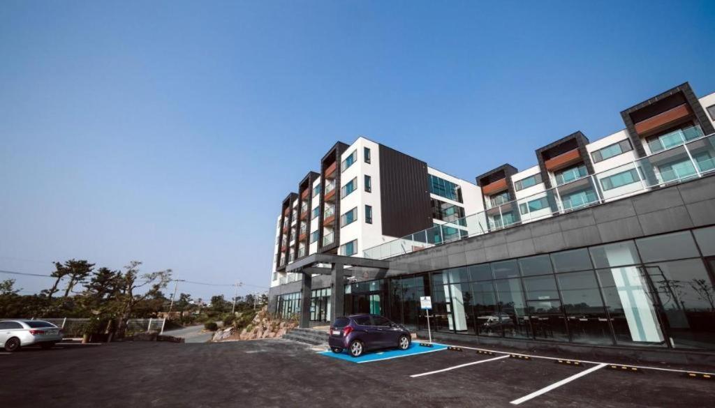Sallys Jeju Hotel Exterior foto